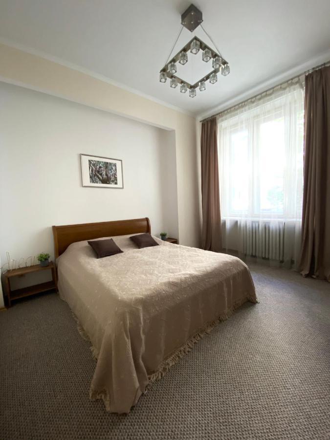 לבוב Family Apartment מראה חיצוני תמונה