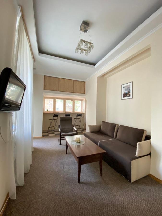 לבוב Family Apartment מראה חיצוני תמונה